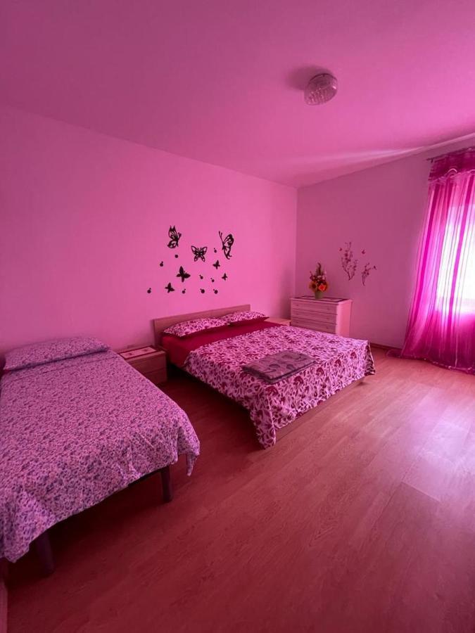 Palazzina Rosa Apartment สปอร์มัคจิโอเร ภายนอก รูปภาพ