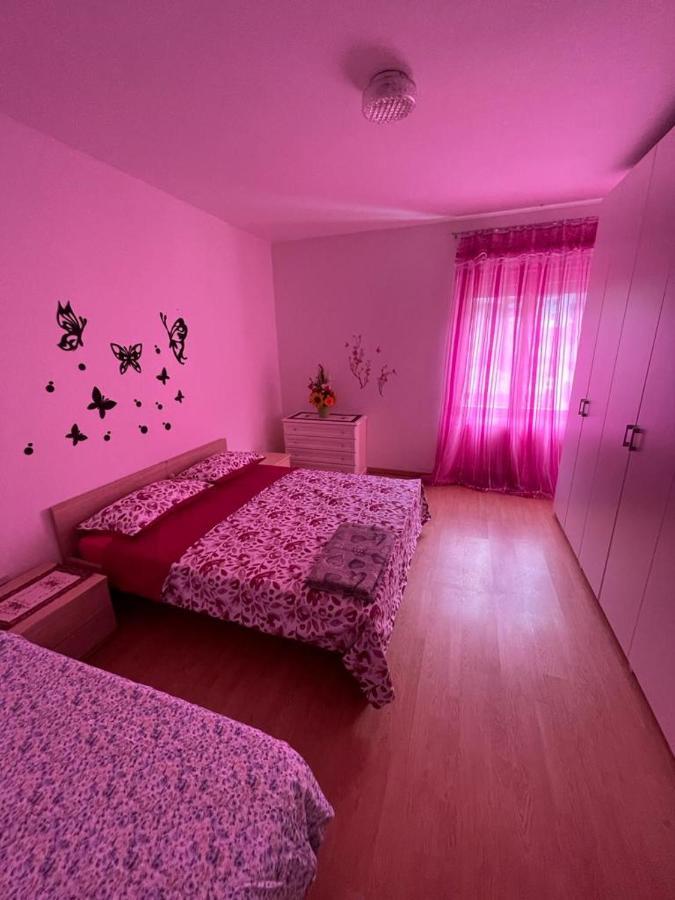 Palazzina Rosa Apartment สปอร์มัคจิโอเร ภายนอก รูปภาพ