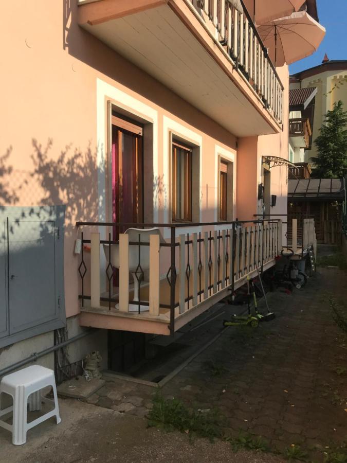 Palazzina Rosa Apartment สปอร์มัคจิโอเร ภายนอก รูปภาพ
