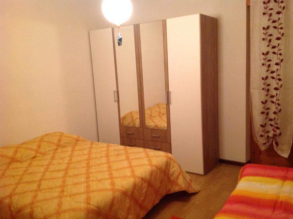 Palazzina Rosa Apartment สปอร์มัคจิโอเร ภายนอก รูปภาพ