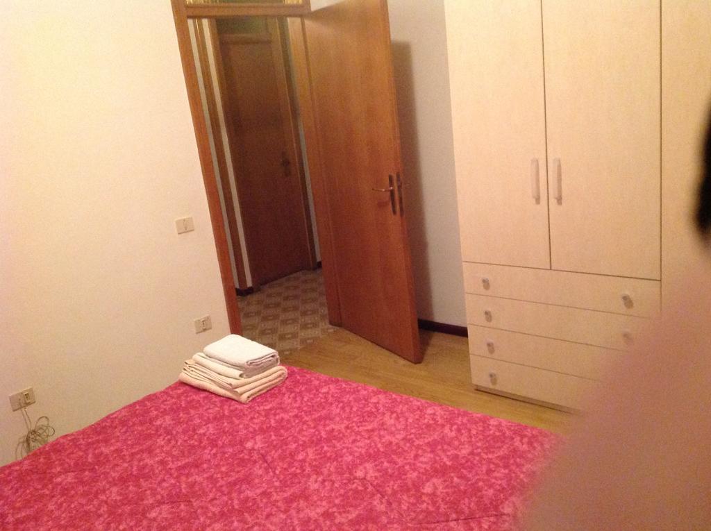 Palazzina Rosa Apartment สปอร์มัคจิโอเร ภายนอก รูปภาพ