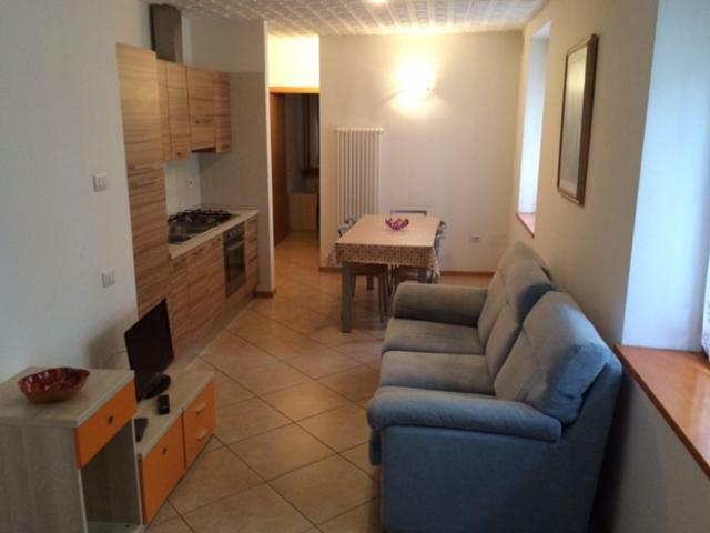 Palazzina Rosa Apartment สปอร์มัคจิโอเร ภายนอก รูปภาพ
